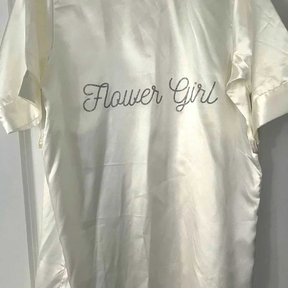 Flower Girl Robe - Picture 1 of 6